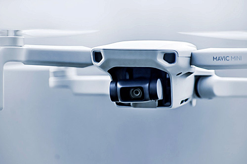 Les caméras cachées ou via des drones
